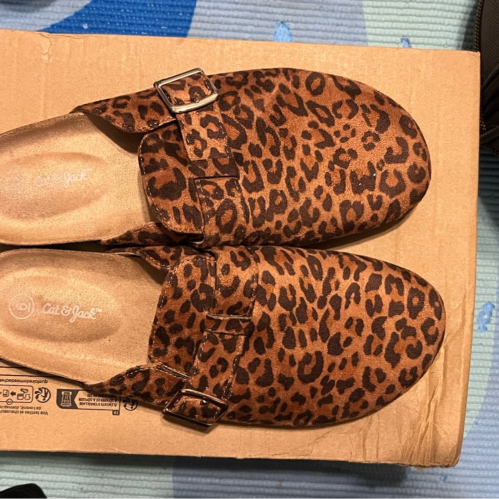 Cat & Jack Women's Brown Leopard Mules
